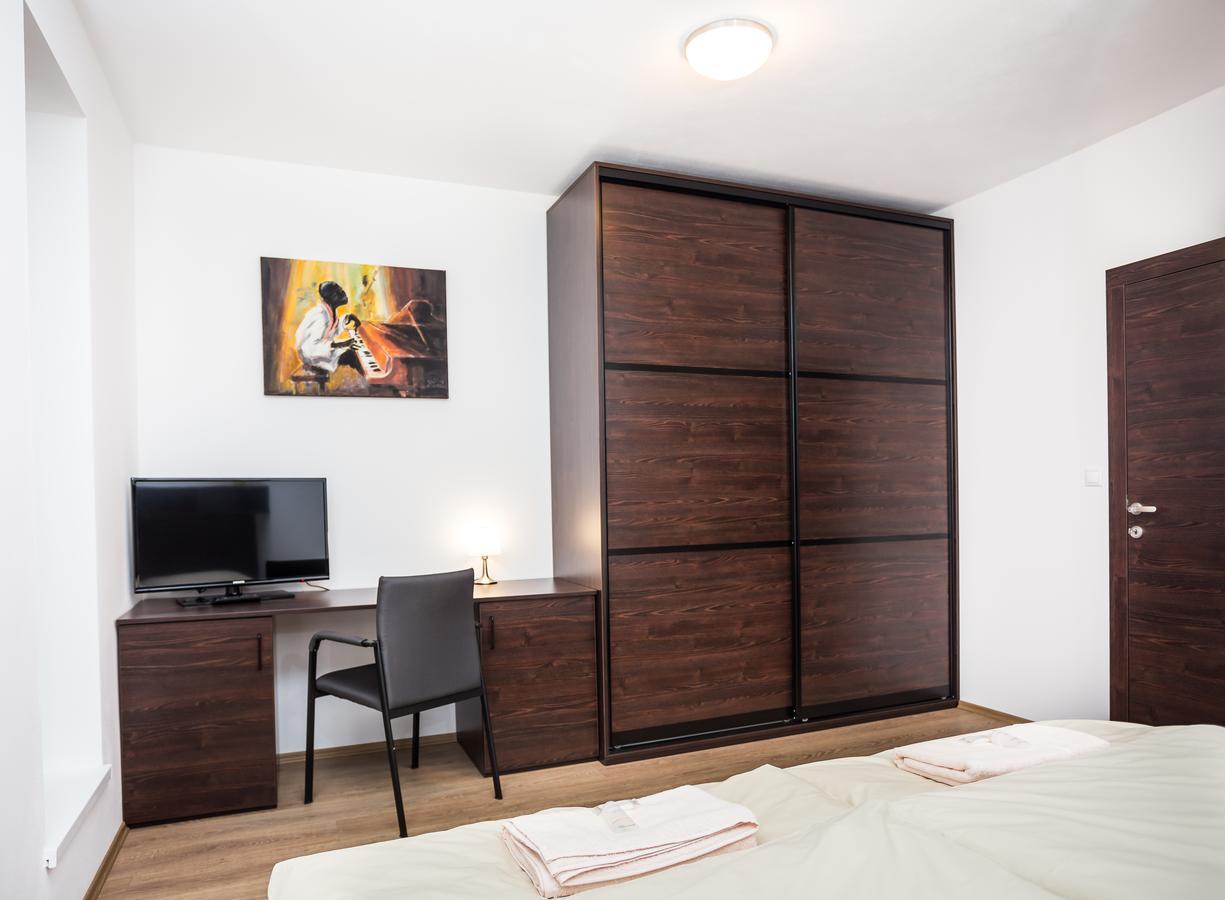 Barok Hotel And Apartments Bratislava Exterior foto