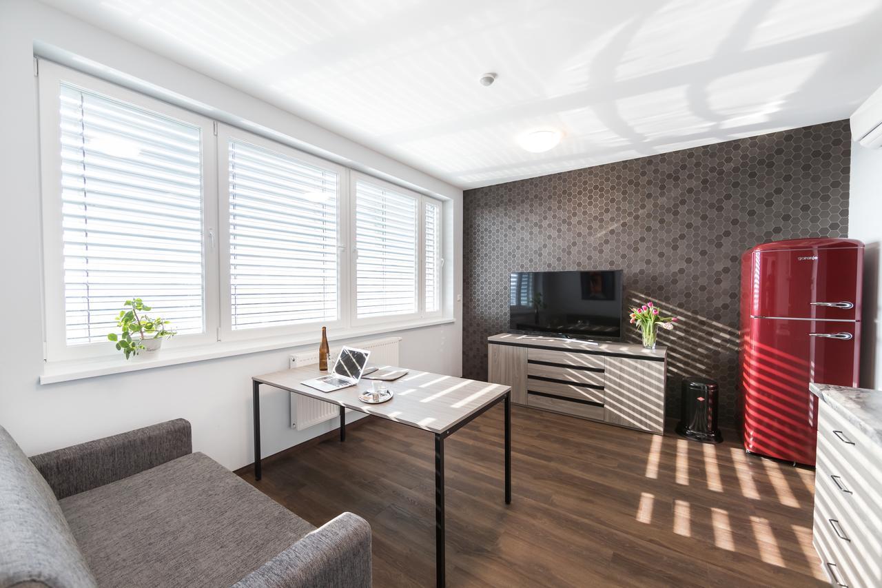 Barok Hotel And Apartments Bratislava Exterior foto